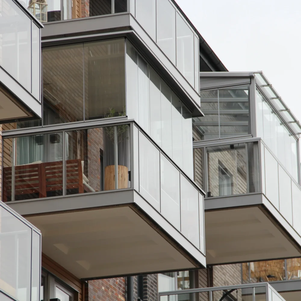 Inglasning av balkong i Uppsala